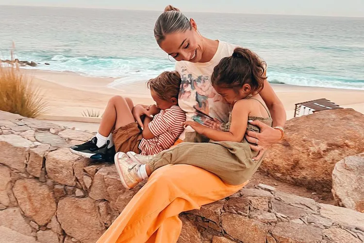 Aurora Culpo with son Remi and daughter Soleil