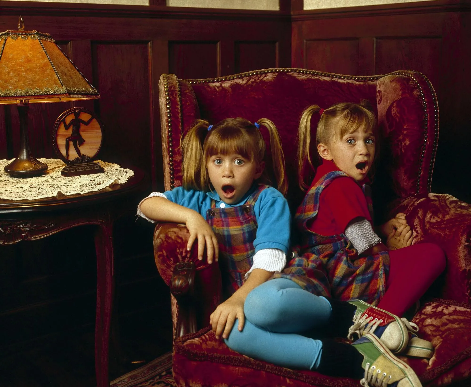 Mary-Kate and Ashley Olsen's "Double, Double Toil and Trouble" is Crazier Than You Remember