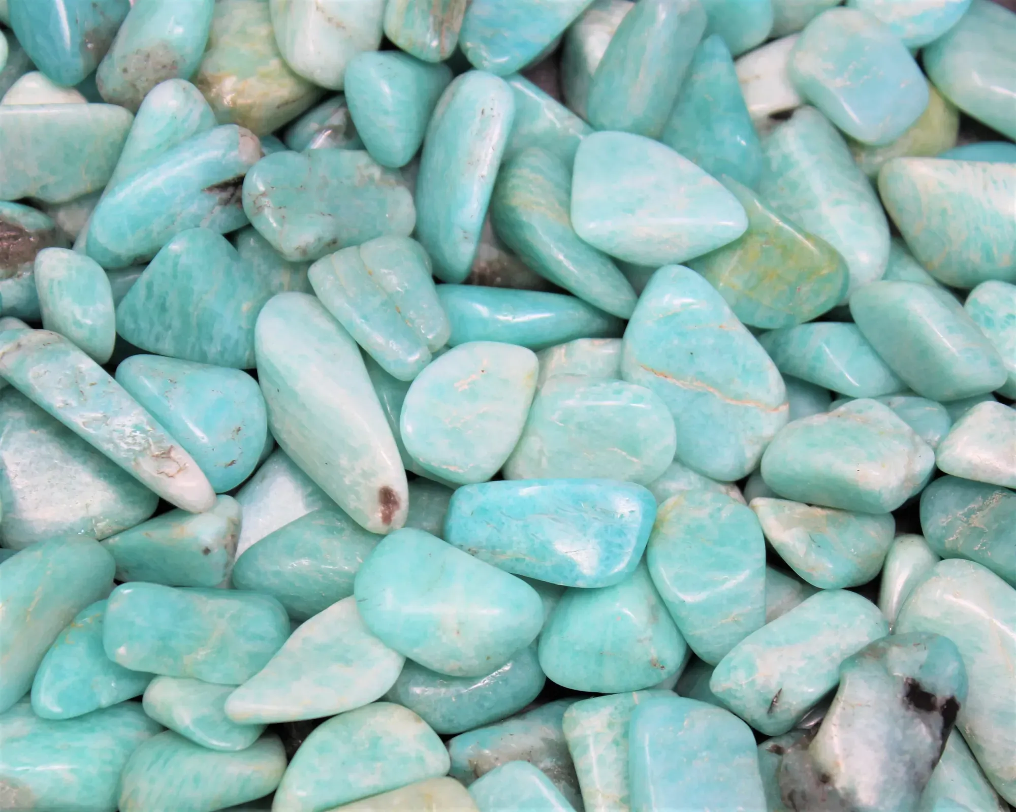 12 Spiritual Meanings of Amazonite