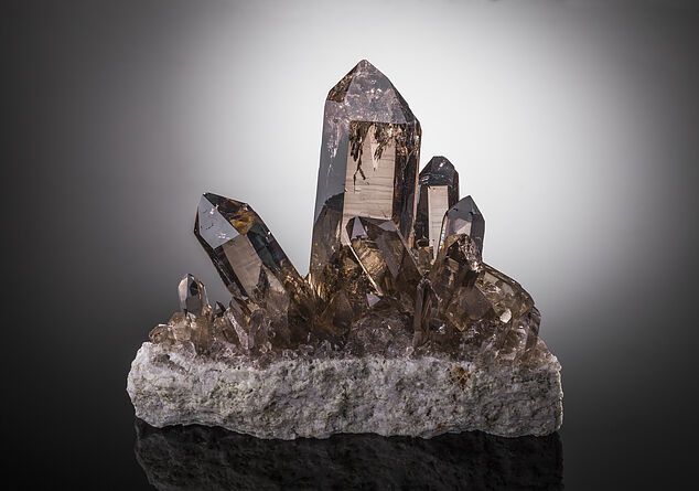 10 Spiritual Meanings of Smoky Quartz