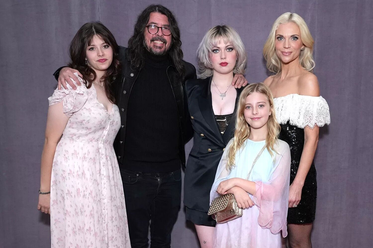 Harper Grohl, Dave Grohl, Violet Grohl, Ophelia Grohl and Jordyn Blum