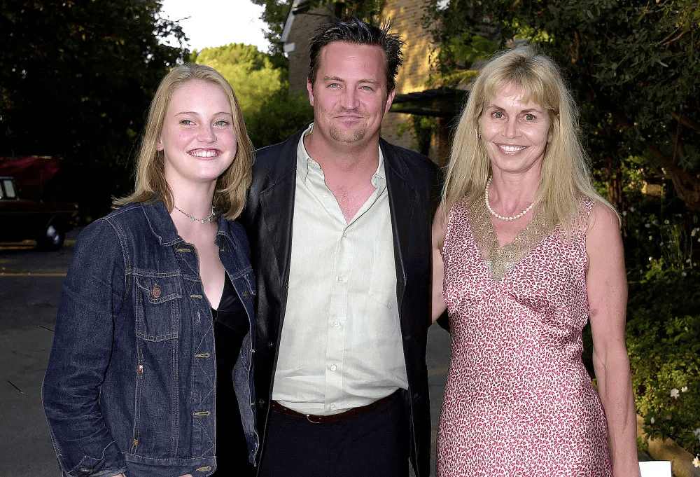 Matthew Perry with mom Suzanne and sister Emily