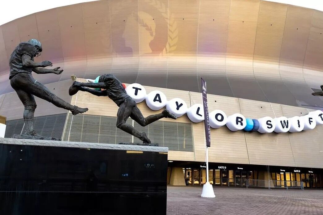 The Superdome decorated with a friendship bracelet