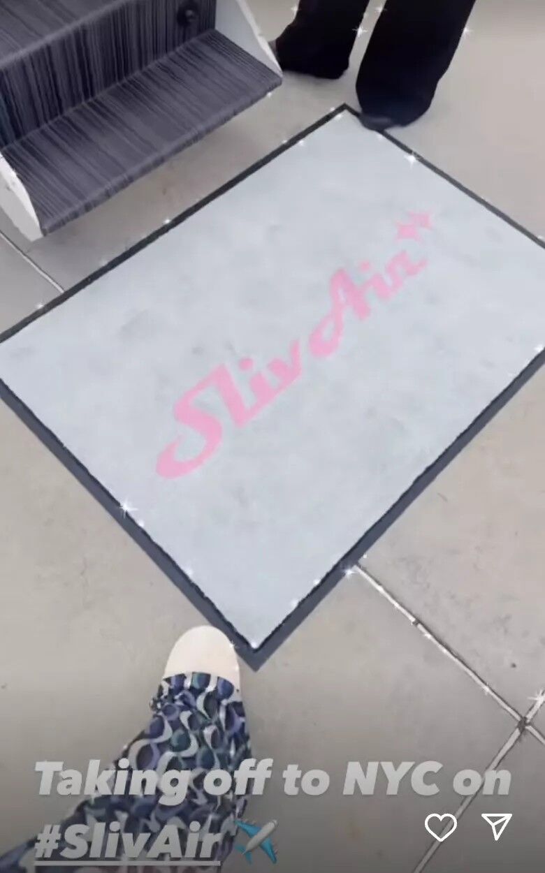 The welcome mat for Paris Hilton's private jet Sliv Air.