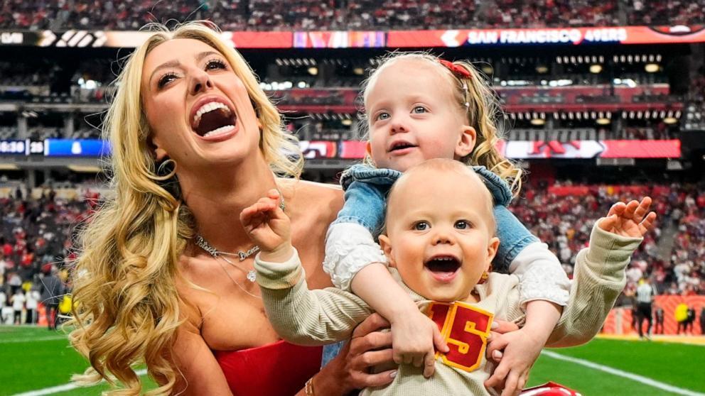 Brittany Mahomes with children