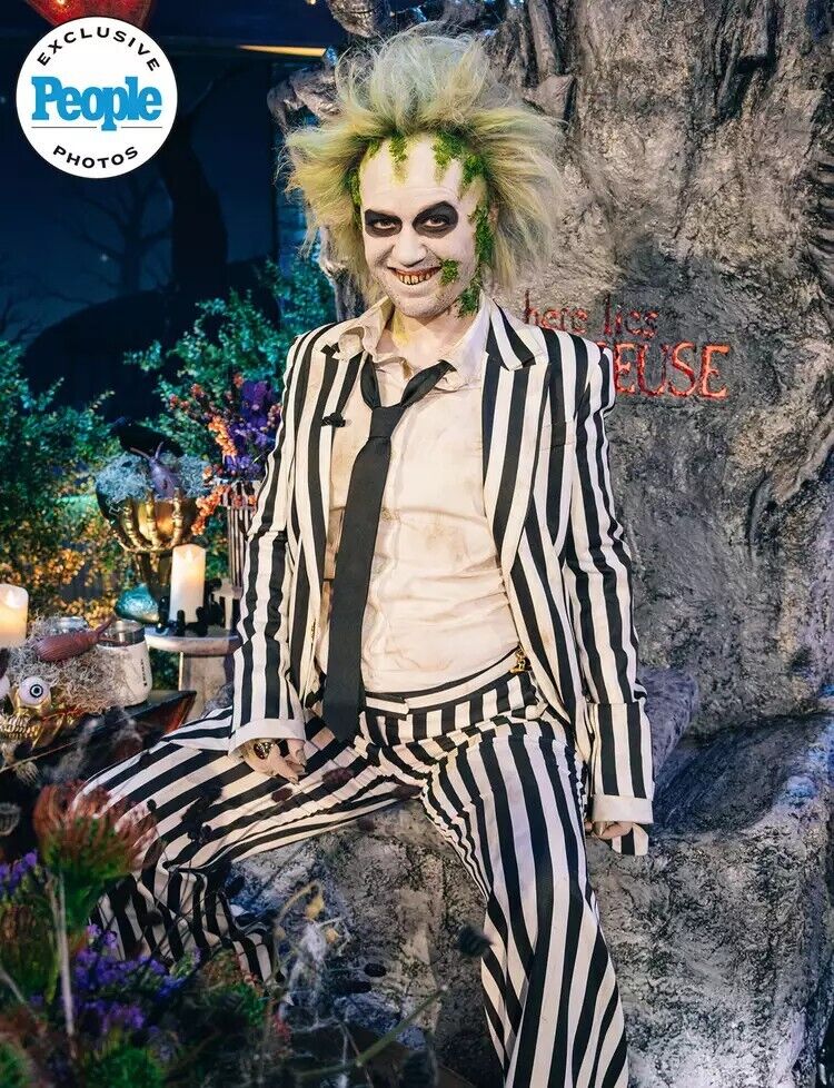 Kelly Clarkson as Beetlejuice in the 2024 Halloween episode of 'The Kelly Clarkson Show'.