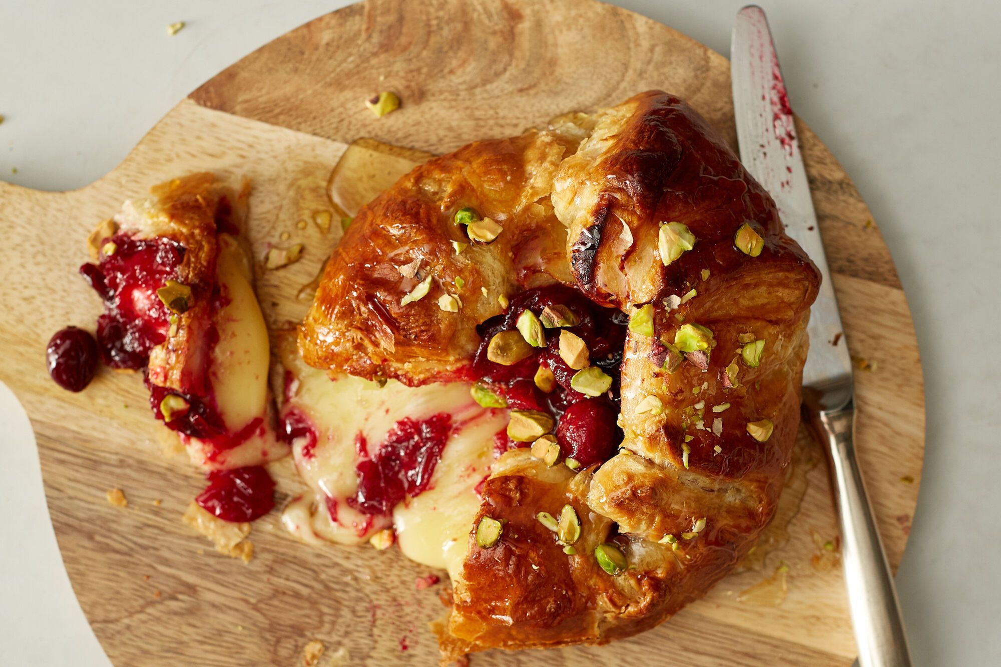 Baked Brie in Puff Pastry