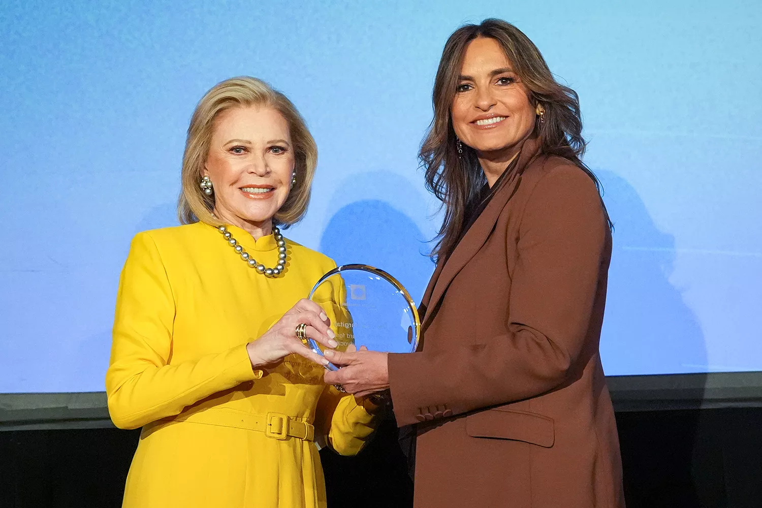 Mariska Hargitay (R) accepts the Hope Award for Depression Advocacy from founder Audrey Gruss at the 18th Annual HOPE Luncheon Seminar at The Plaza on November 12, 2024 in New York City.