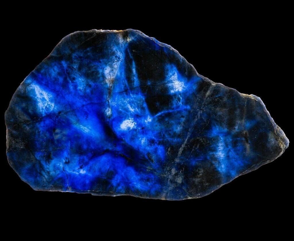 11 Spiritual Meanings of Sodalite