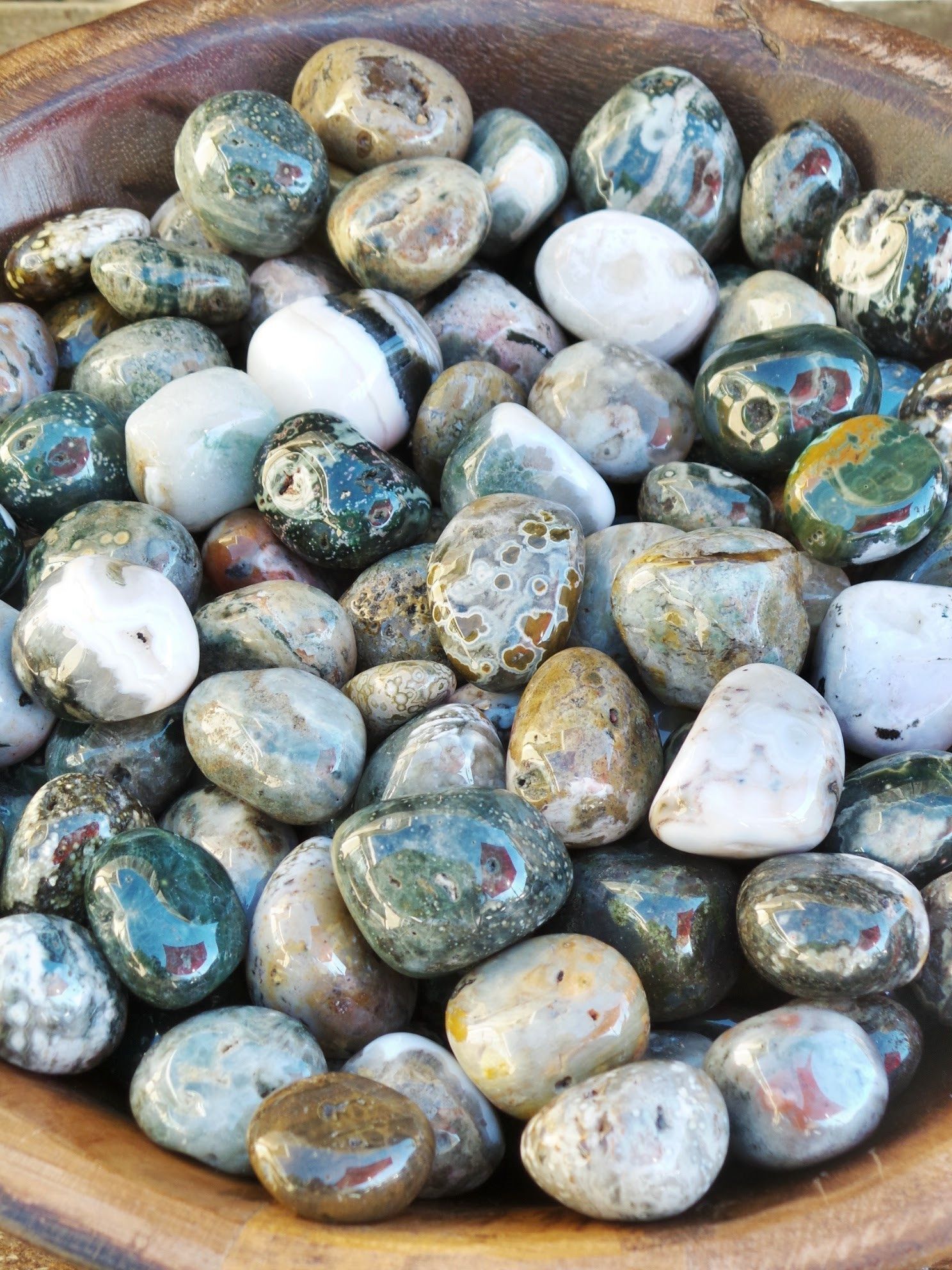 11 Spiritual Meanings of Ocean Jasper