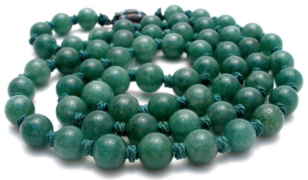 11 Spiritual Meanings of Green Aventurine