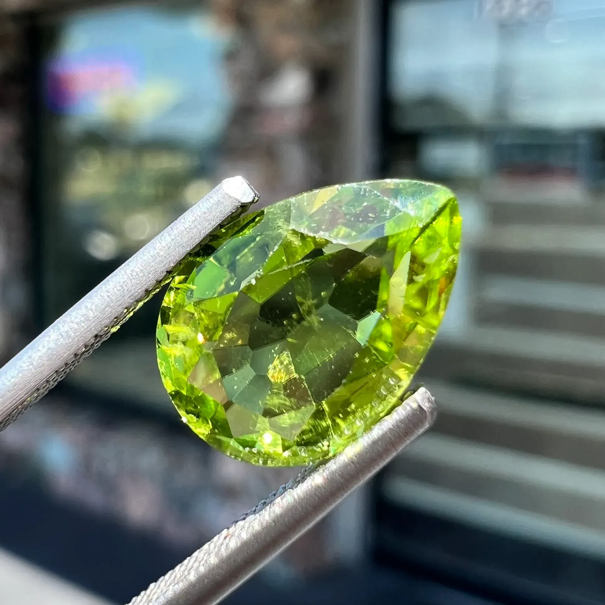 11 Spiritual Meanings of Peridot