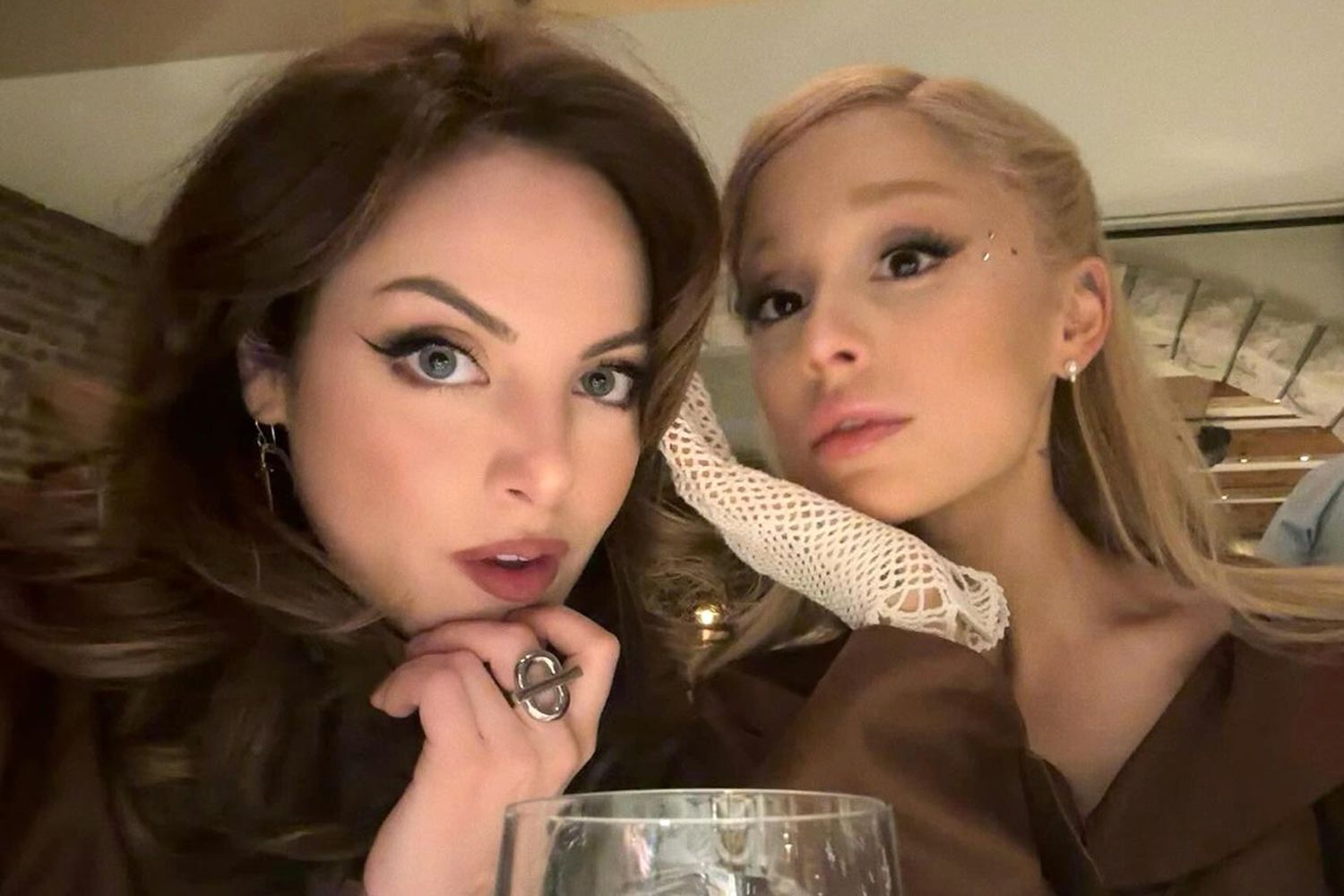 Liz Gillies and Ariana Grande