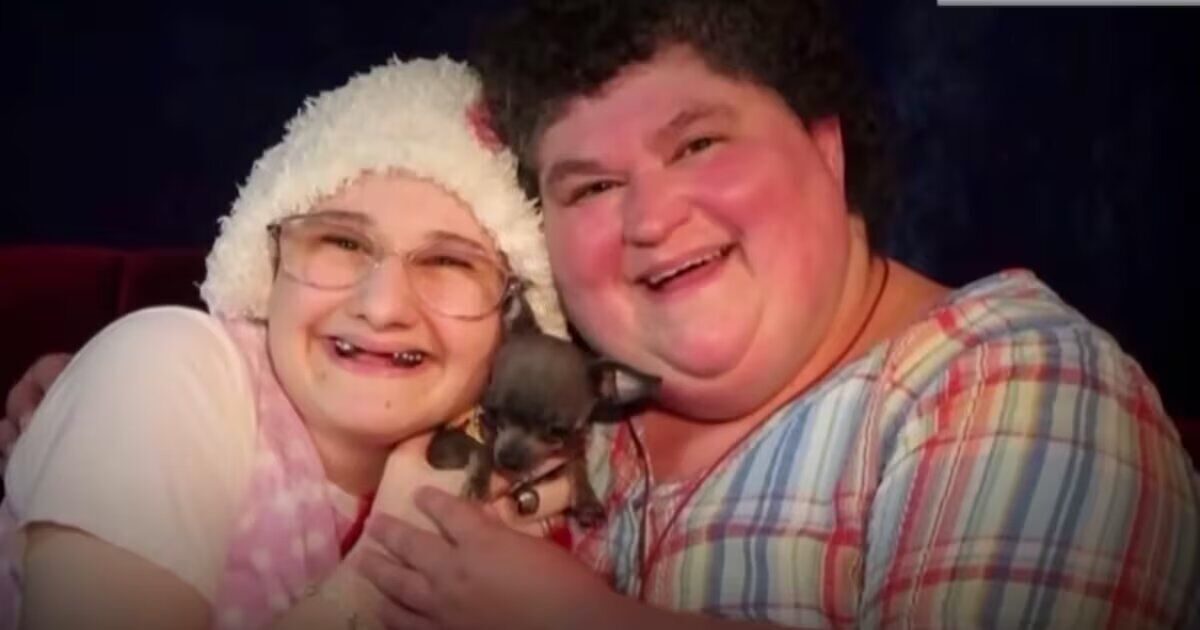 Gypsy Rose Blanchard with her mom Dee Dee Blanchard.