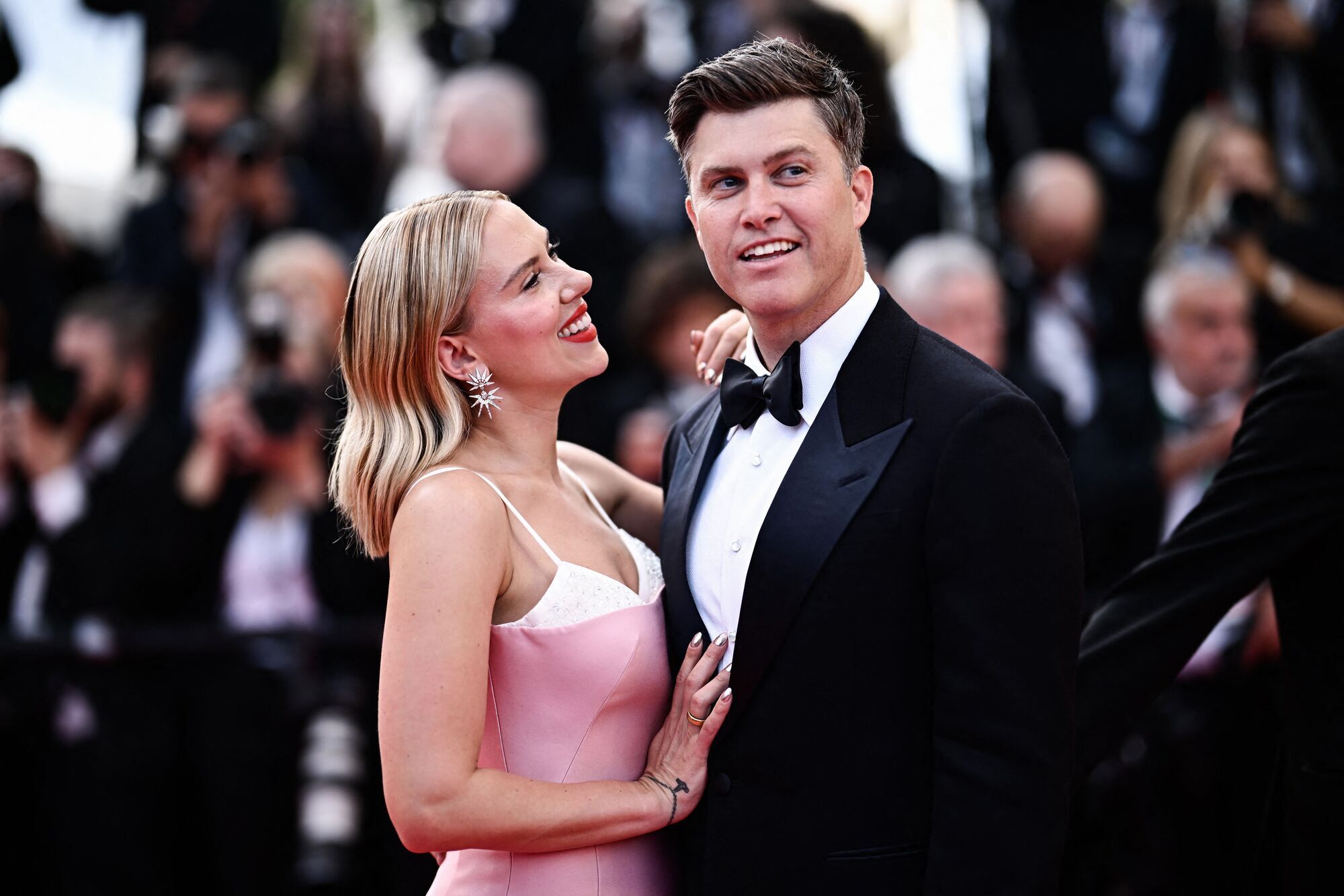 Colin Jost Subtly Laughs at SNL Joke Regarding Wife Scarlett Johansson's Marvel Money