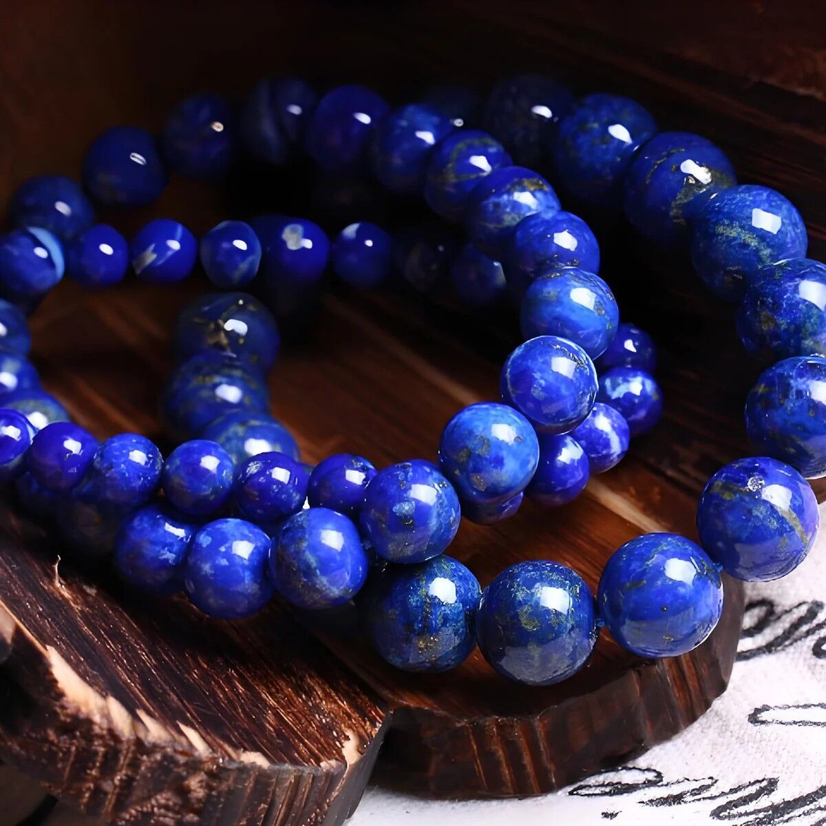 11 Spiritual Meanings of Lapis Lazuli