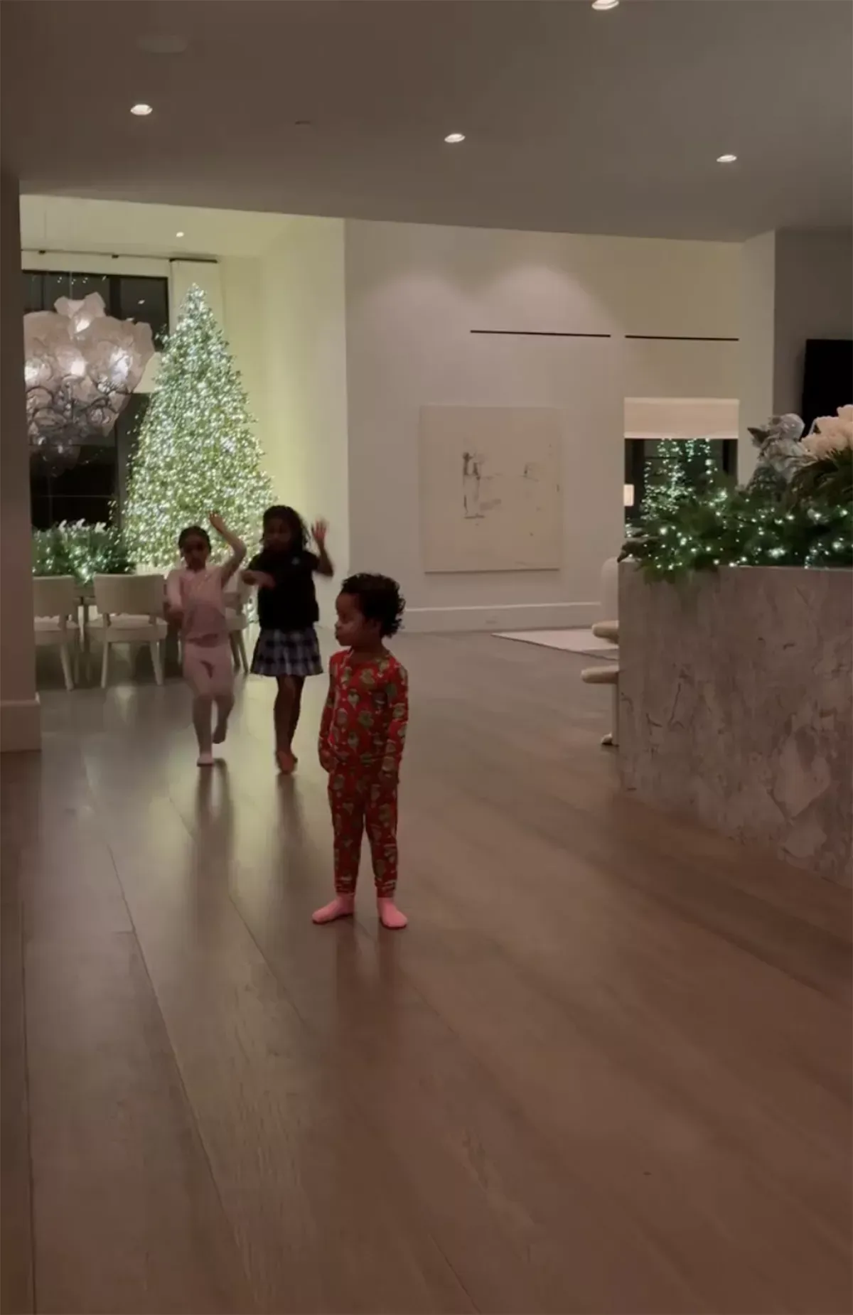 Khloé Kardashian Shares Adorable Videos of Kids Dancing in Her Christmas Wonderland