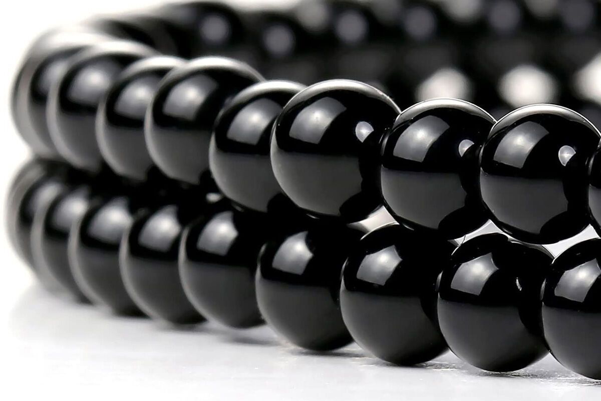 11 Spiritual Meanings of Black Onyx