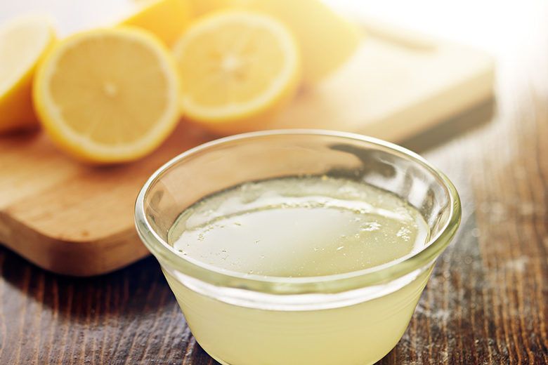 Lemon juice can neutralize salt in food