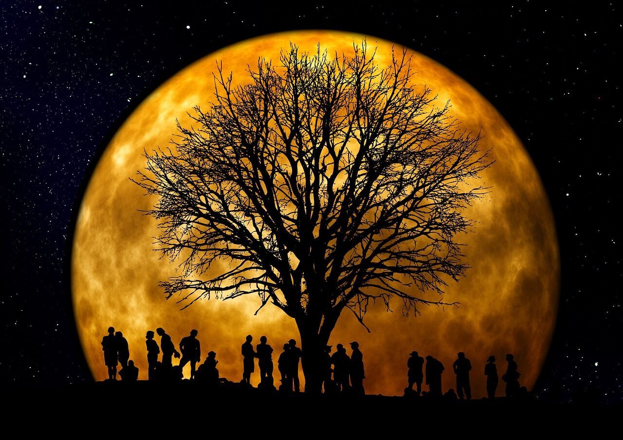 Orange moon - meaning in different cultures