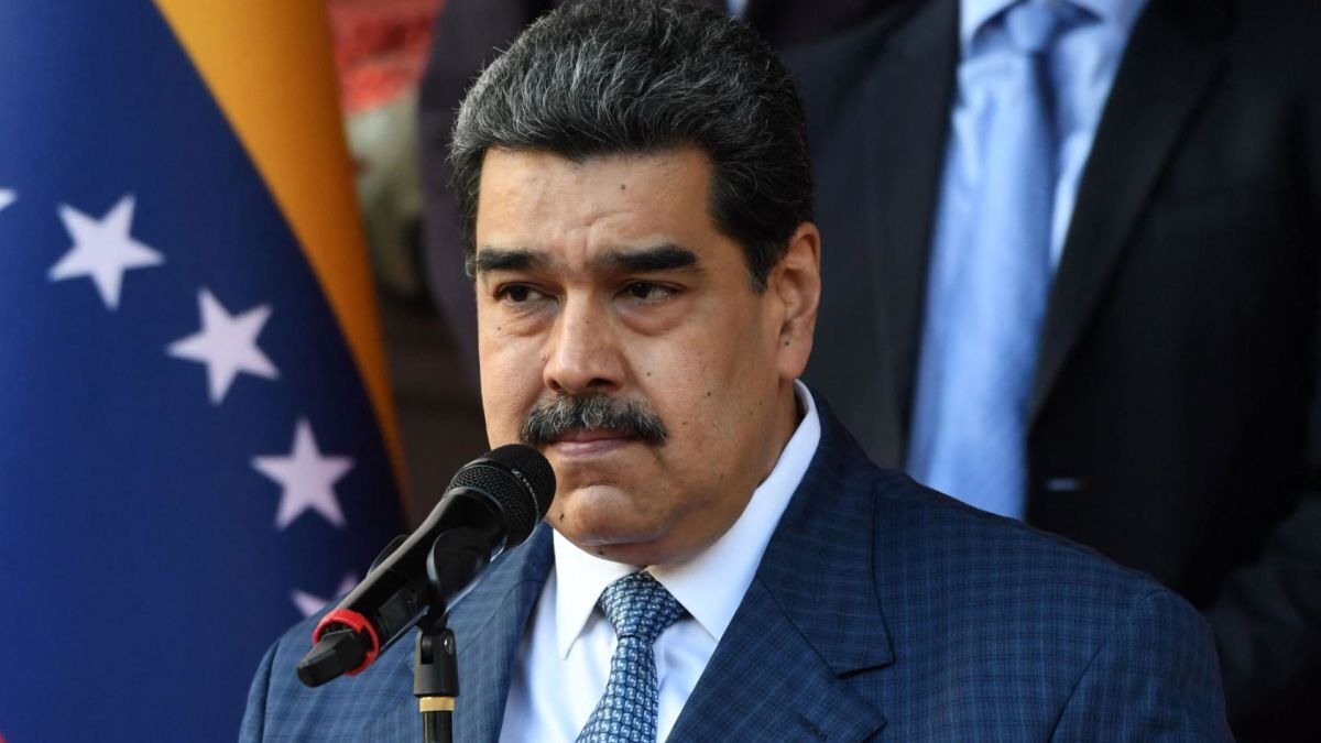 Venezuelan President blocks the social media platform X in the country for 10 days