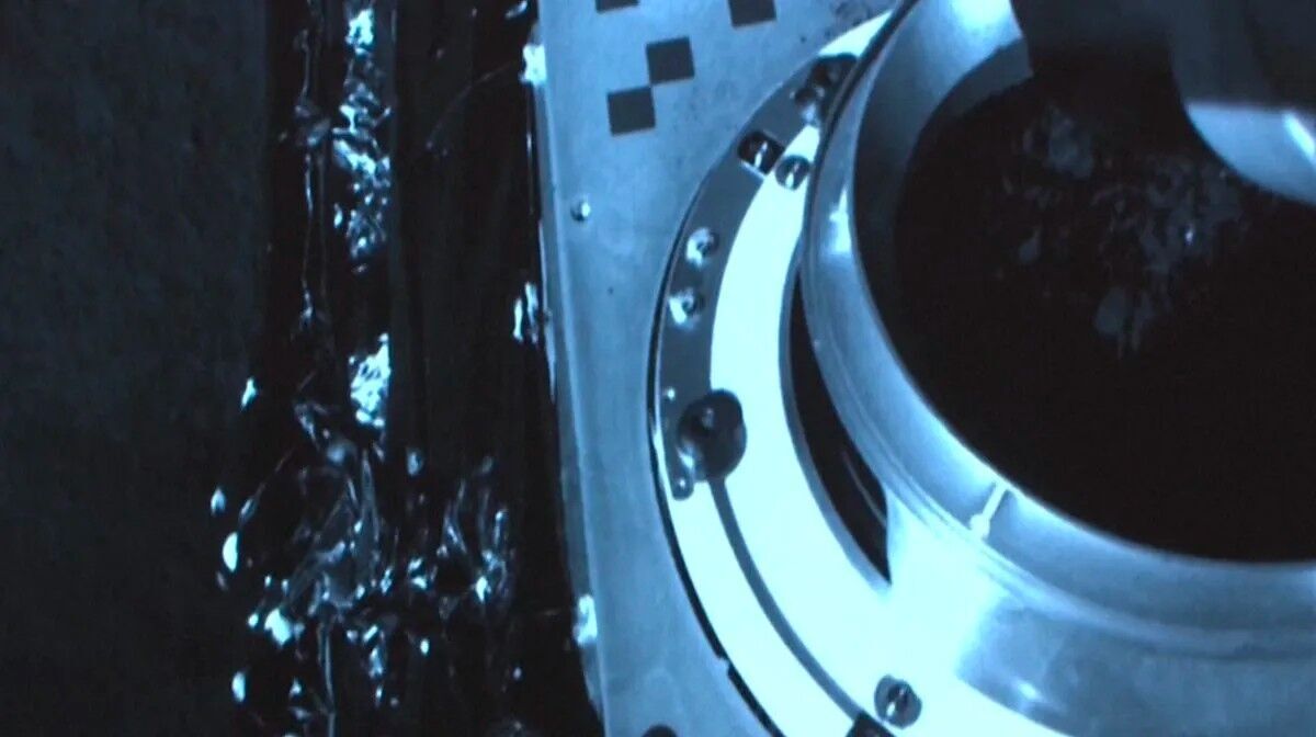 A closeup of the sample canister on China's Chang'e 5 moon lander during sample-collection work on Dec.