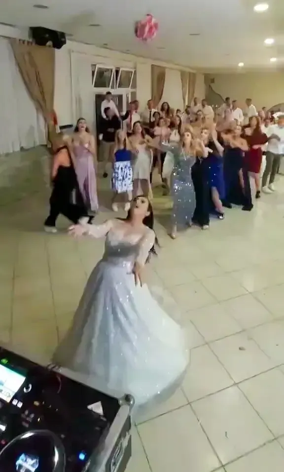 Bride’s Bouquet Toss Leads to Wild Brawl Among Guests