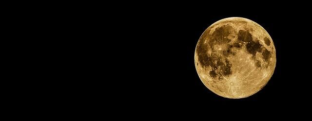 Meaning of the full moon - effect on man