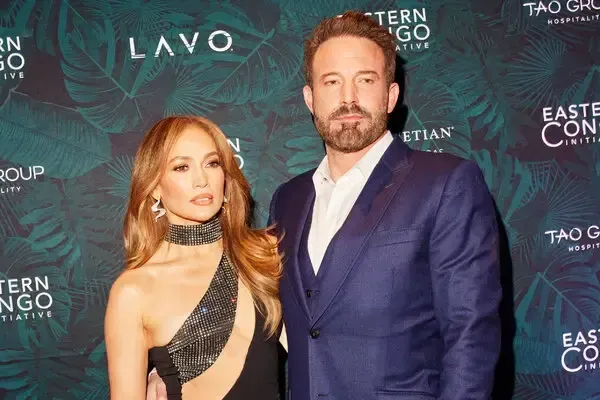 Jennifer Lopez Reflects on "Challenging Relationships" Following Ben Affleck Divorce