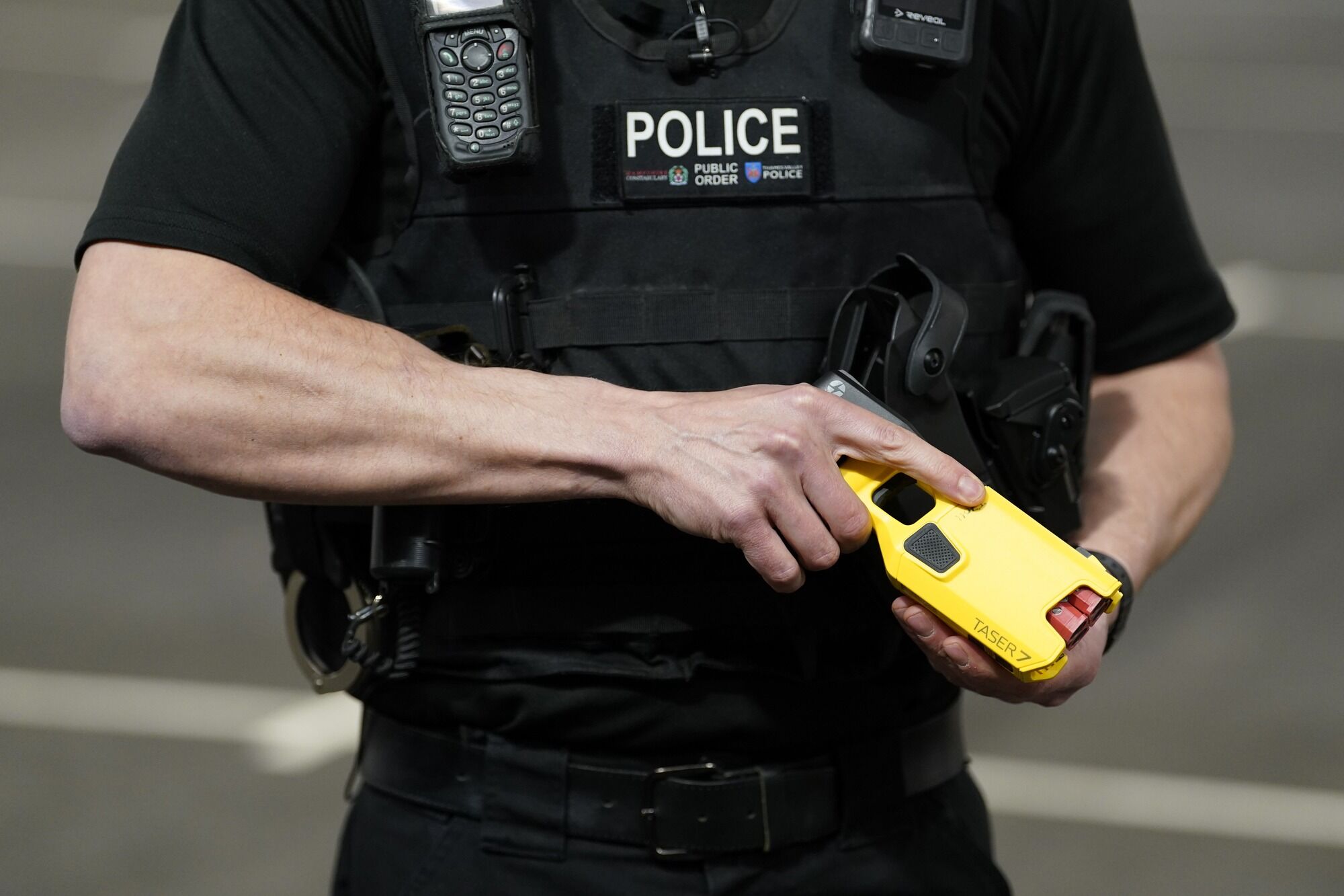 What does a Taser mean in your dream?