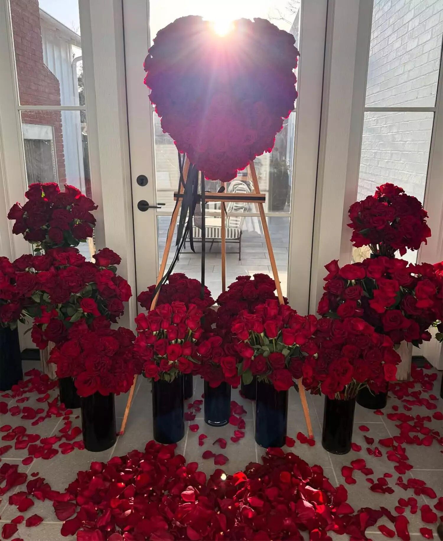 Kourtney Kardashian's red roses.