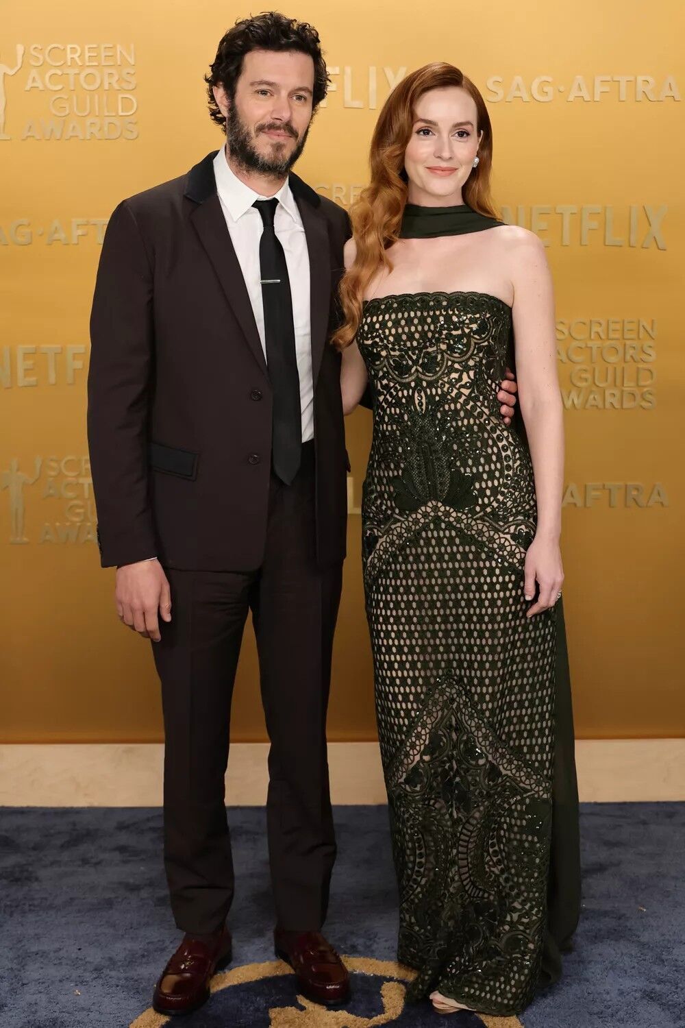 Adam Brody and Leighton Meester attend the 31st Annual Screen Actors Guild Awards at.