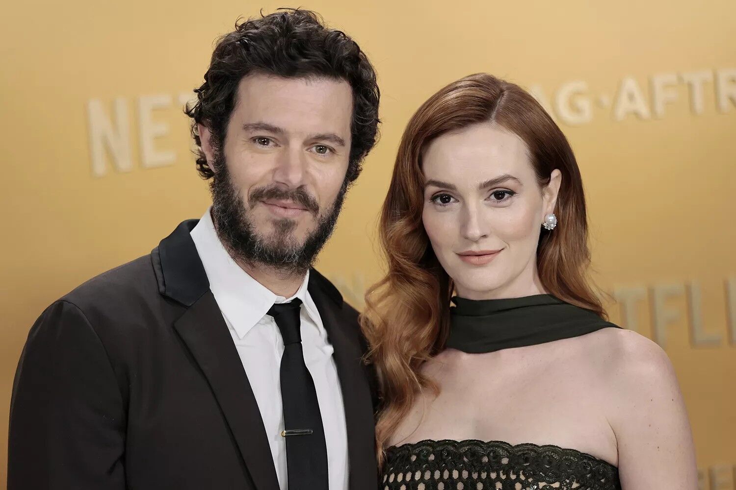 Adam Brody and Leighton Meester attend the 31st Annual Screen Actors Guild Awards.