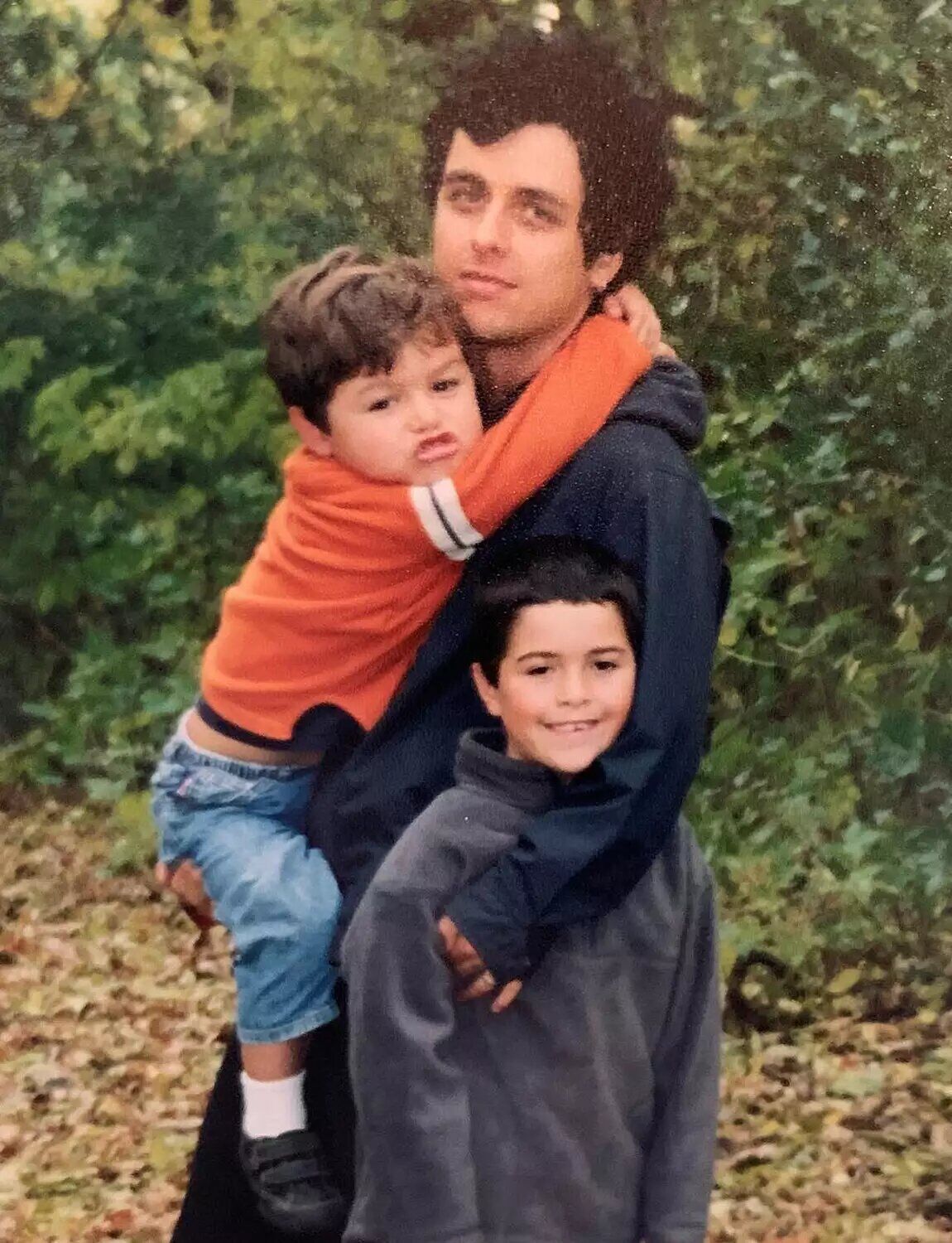 Billie Joe Armstrong and his sons Joey and Jakob.