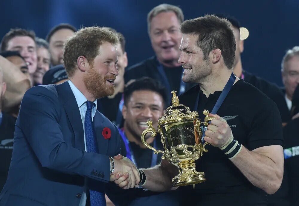 Prince Harry met Richie McCaw in 2015