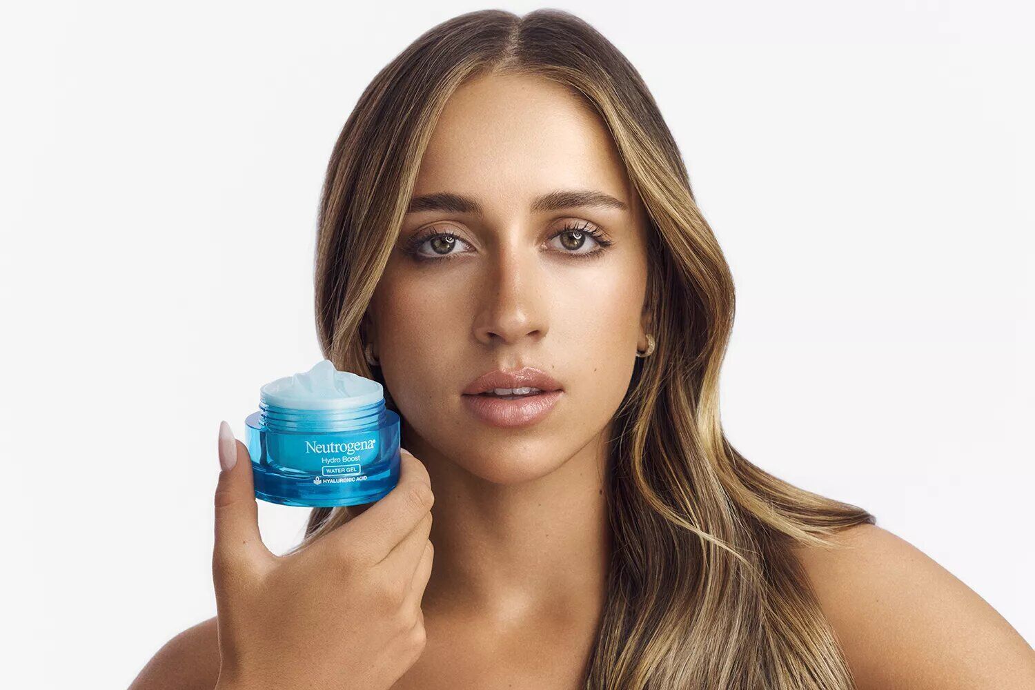 Tate McRae for Neutrogena