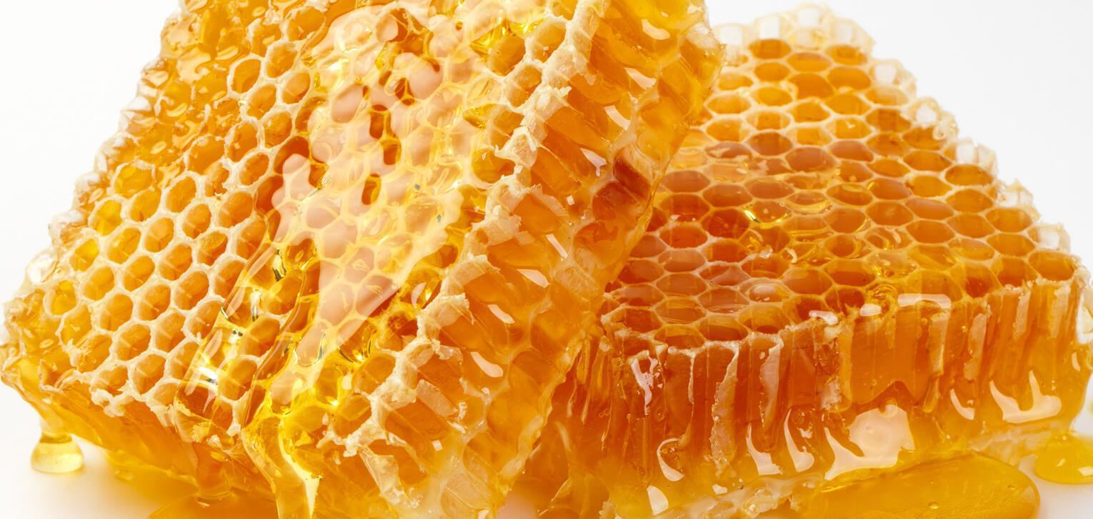 The Spiritual Meaning of Honey in a Dream: An Insightful Guide