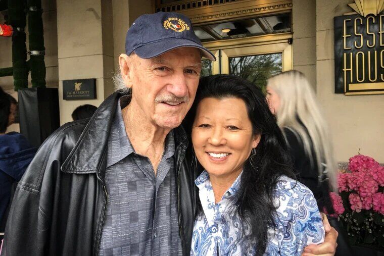 Gene Hackman, Betsy Arakawa