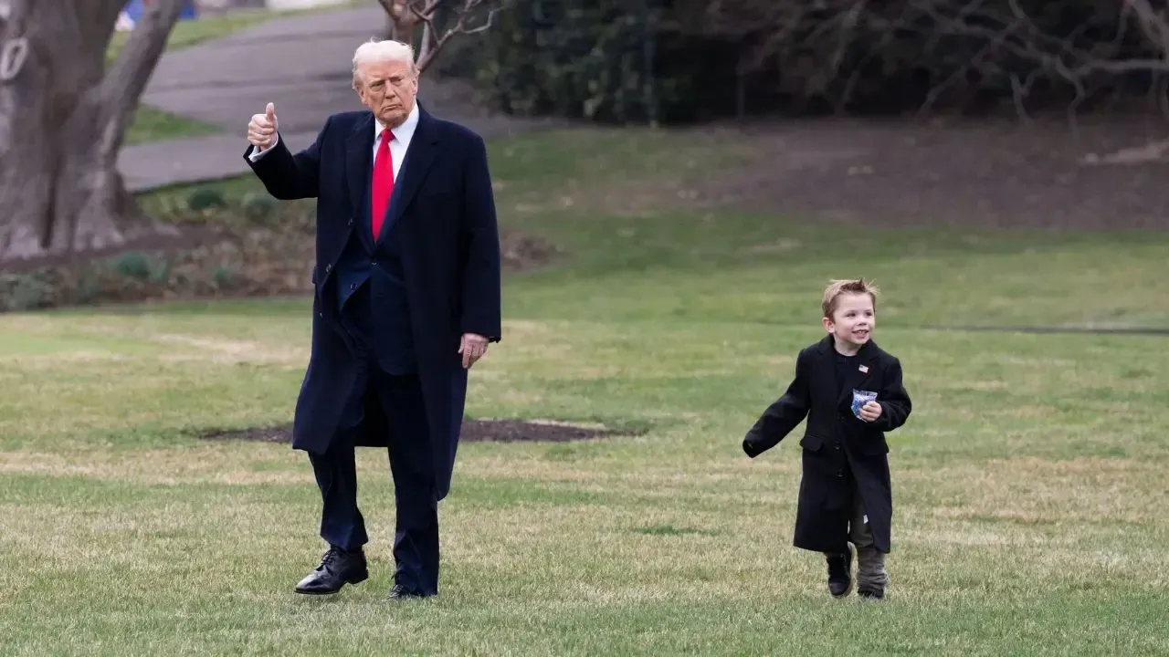 Donald Trump's Reaction to Microphone Incident