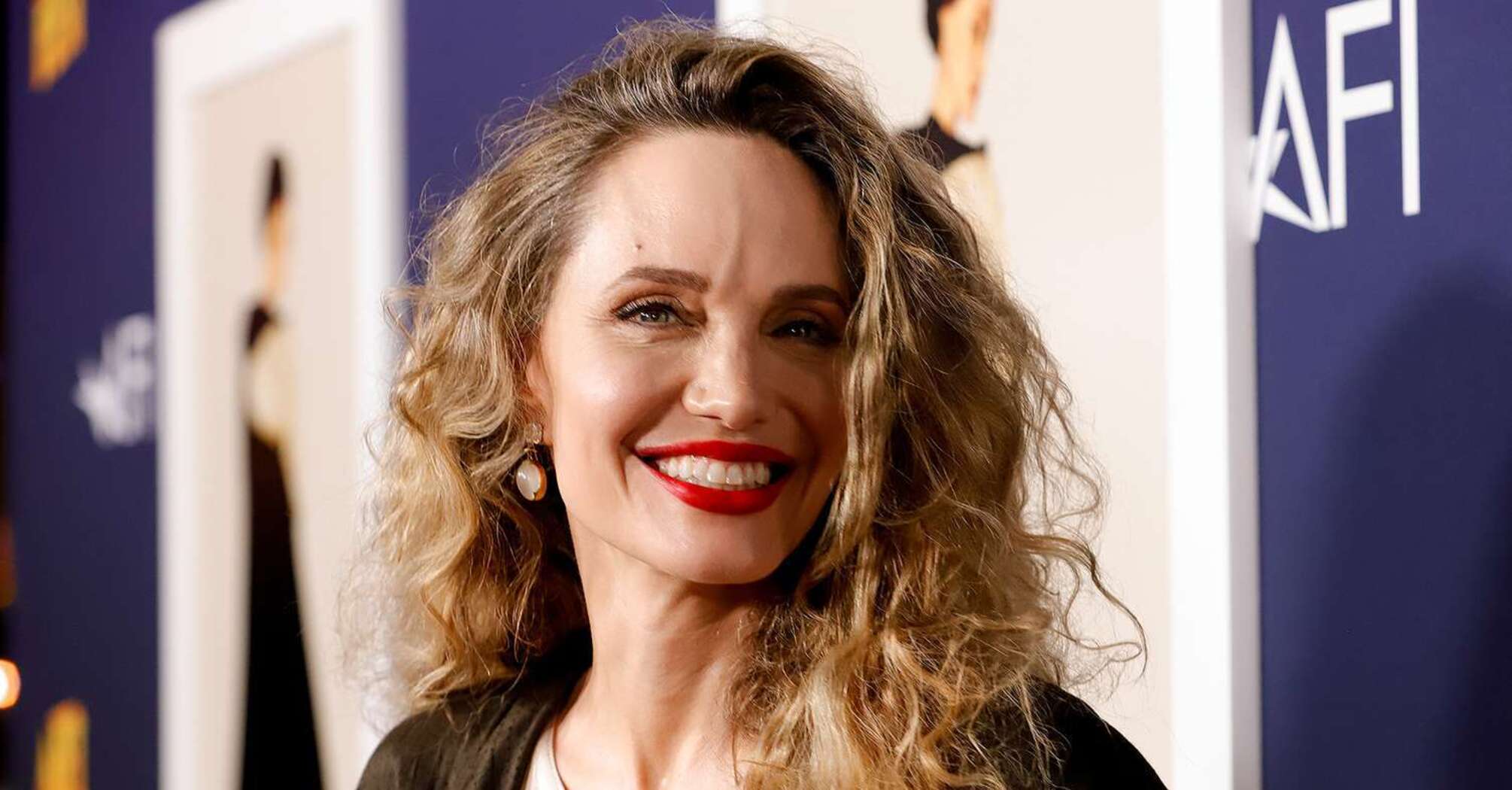 Angelina Jolie Shows Off Gorgeous Beachy Curls at Maria L.A. Premiere