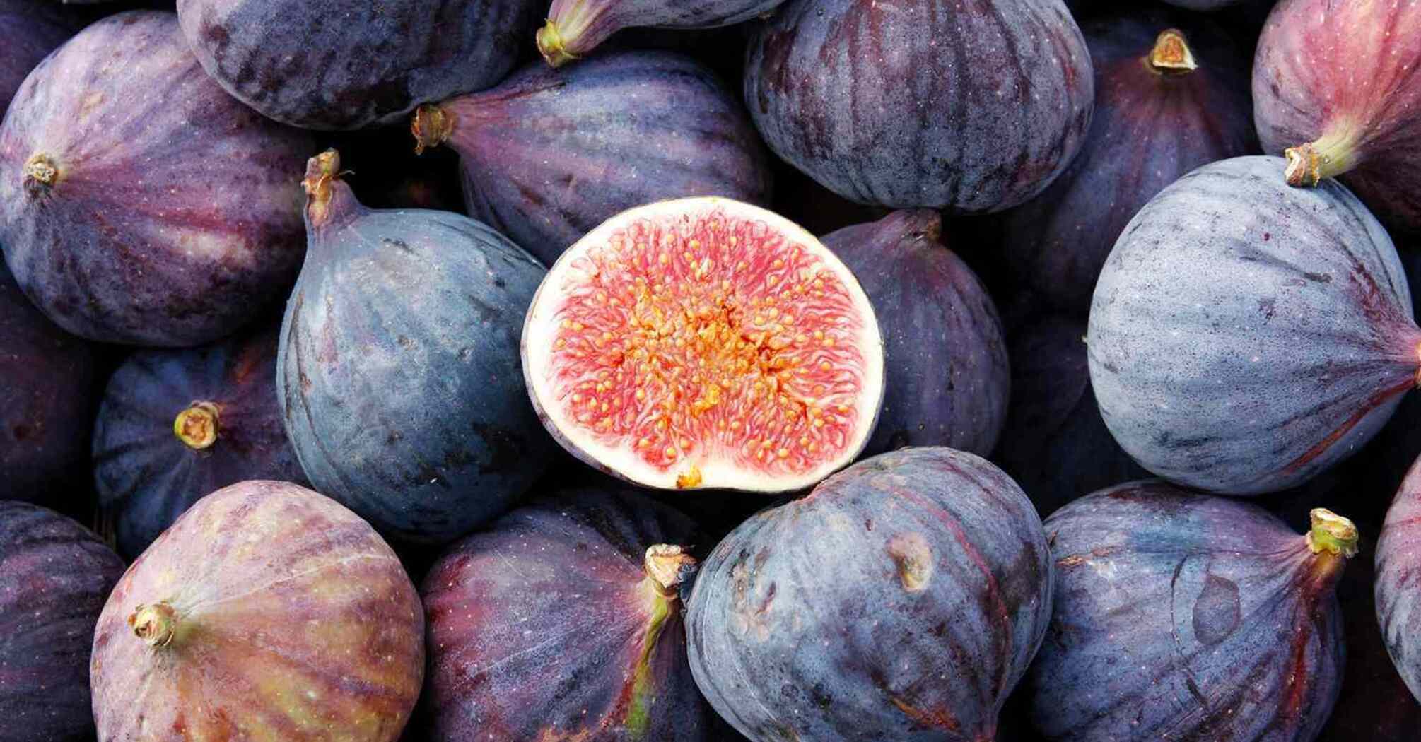 Selecting and Enjoying Fresh Figs: A Quick Guide