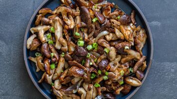 How to Prepare Shiitake Mushroom Stir Fry