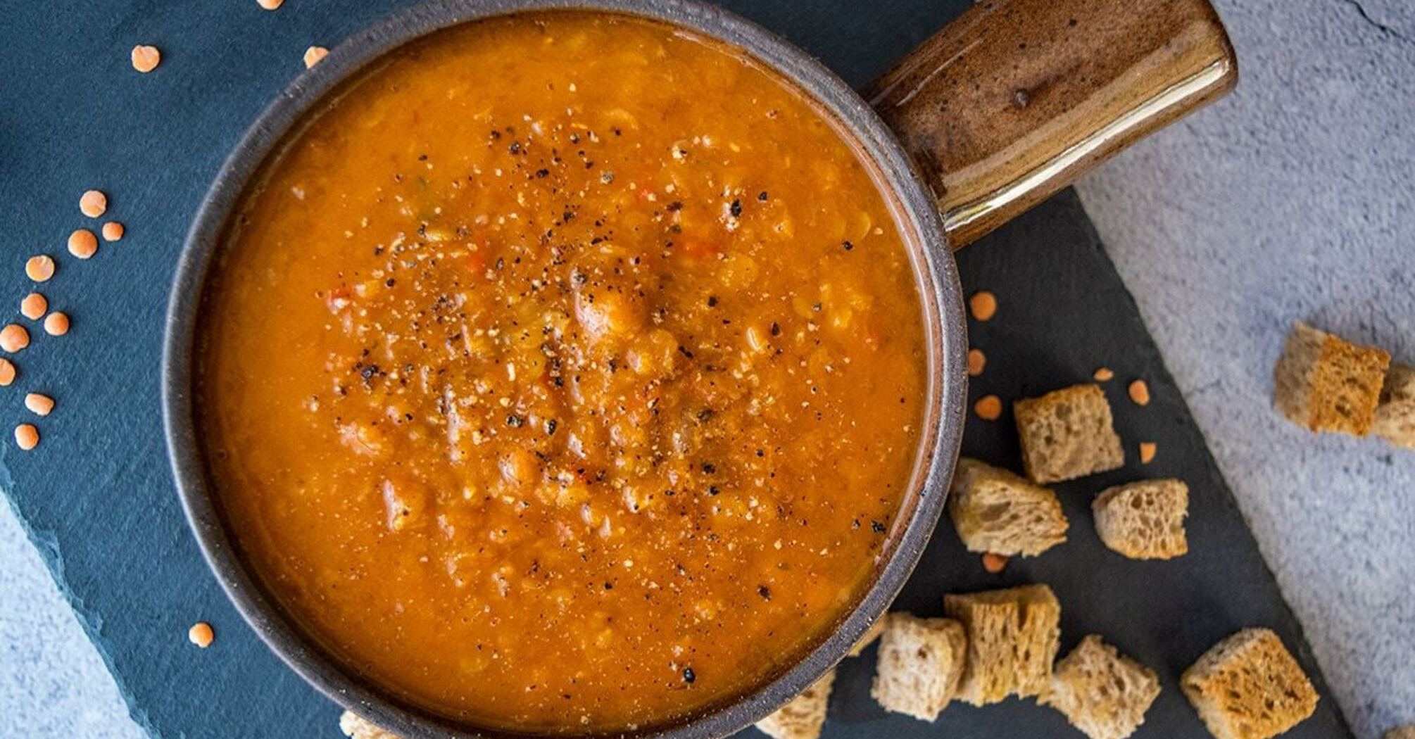 Warming Tomato and Lentil Soup That is Perfect for Fall