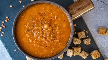 Warming Tomato and Lentil Soup That is Perfect for Fall