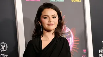 Selena Gomez Snuggles Up to Boyfriend Benny Blanco in Sweet Photo