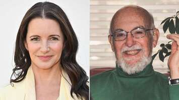 Kristin Davis Mourns the Death of Her Father, Tom Atkinson