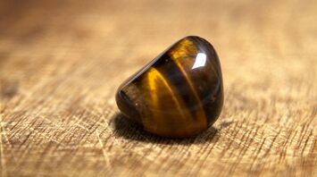 11 Spiritual Meanings of Tiger’s Eye