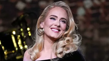 Adele Ends Las Vegas Residency with Heartfelt Messages