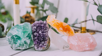 7 Spiritual Meanings of Your Crystals Getting Hot