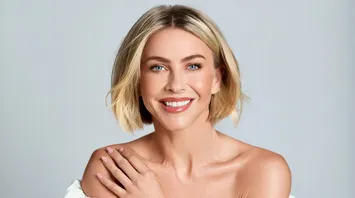 Julianne Hough Responds to Danny Amendola's Flirtation During Finale